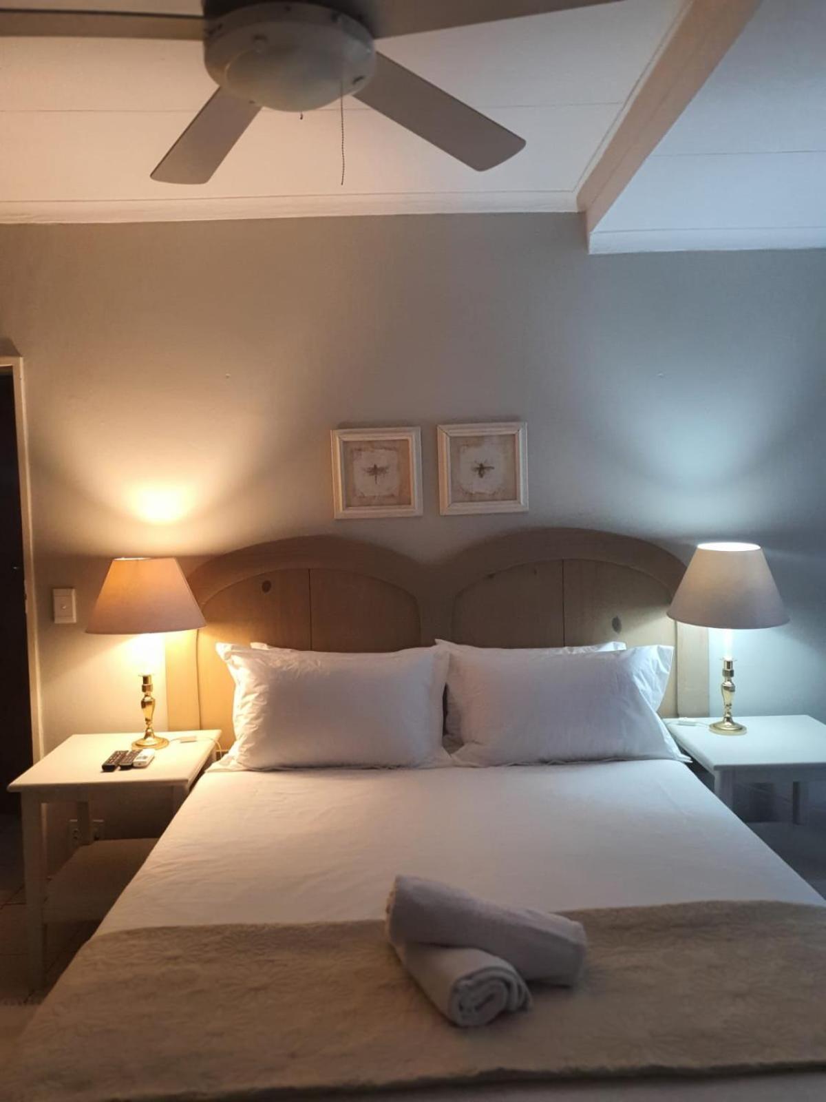 Pecan Farm Guesthouse Louis Trichardt Kültér fotó