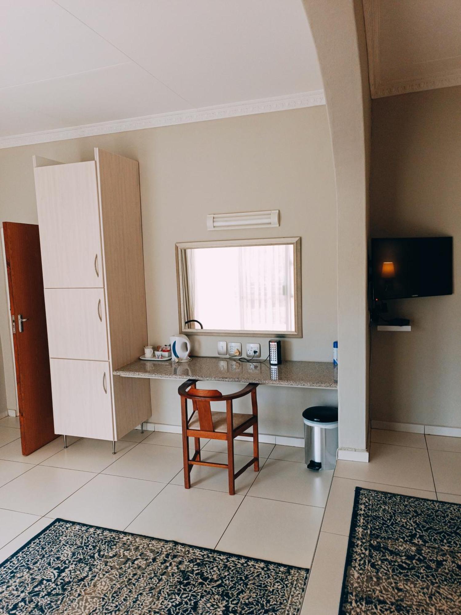 Pecan Farm Guesthouse Louis Trichardt Kültér fotó
