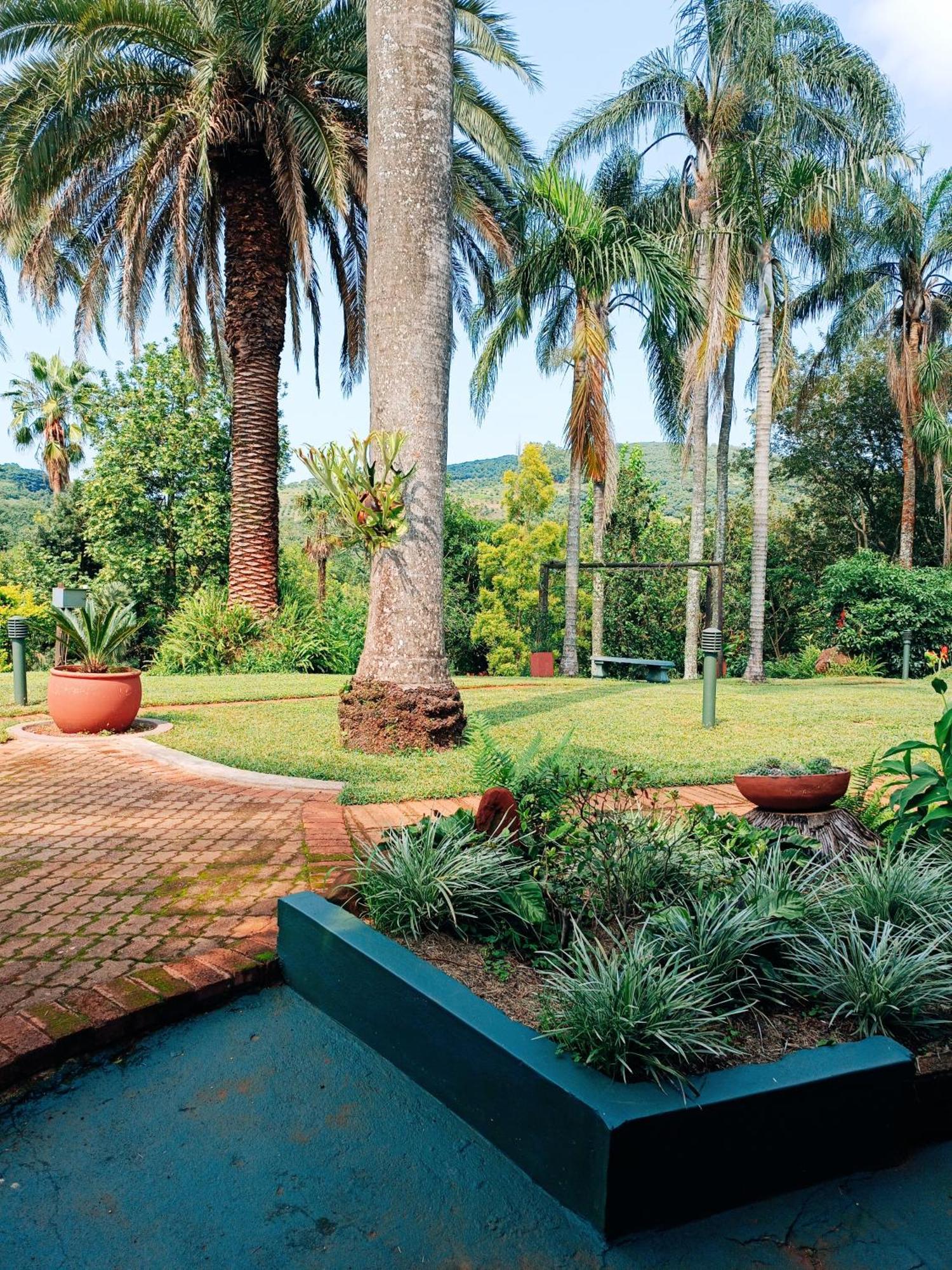 Pecan Farm Guesthouse Louis Trichardt Kültér fotó